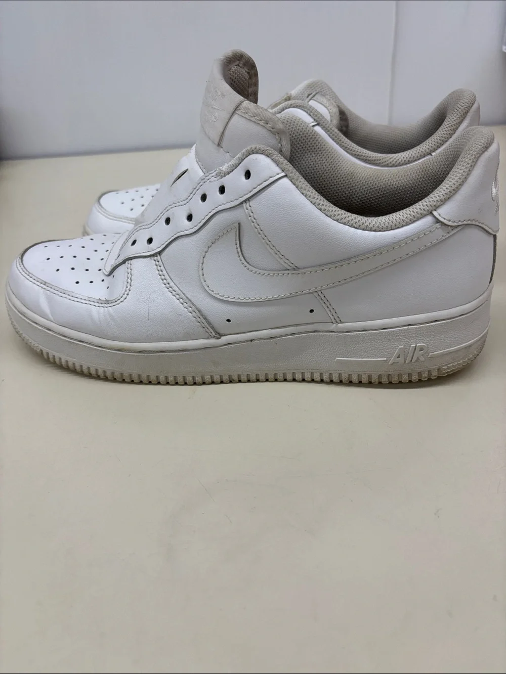 Nike White Low-Top Air Force 1s No Laces